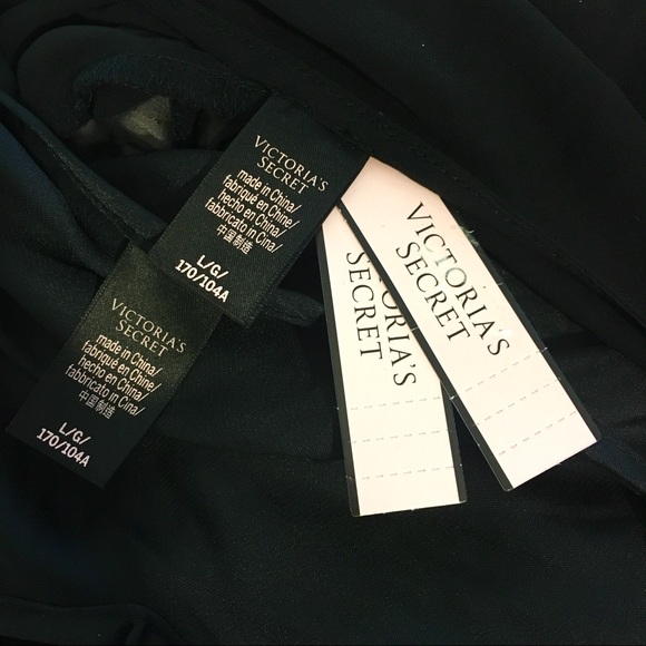 NEW Victoria’s Secret Embellish Ruffle DRESS Slip - Picture 8 of 8